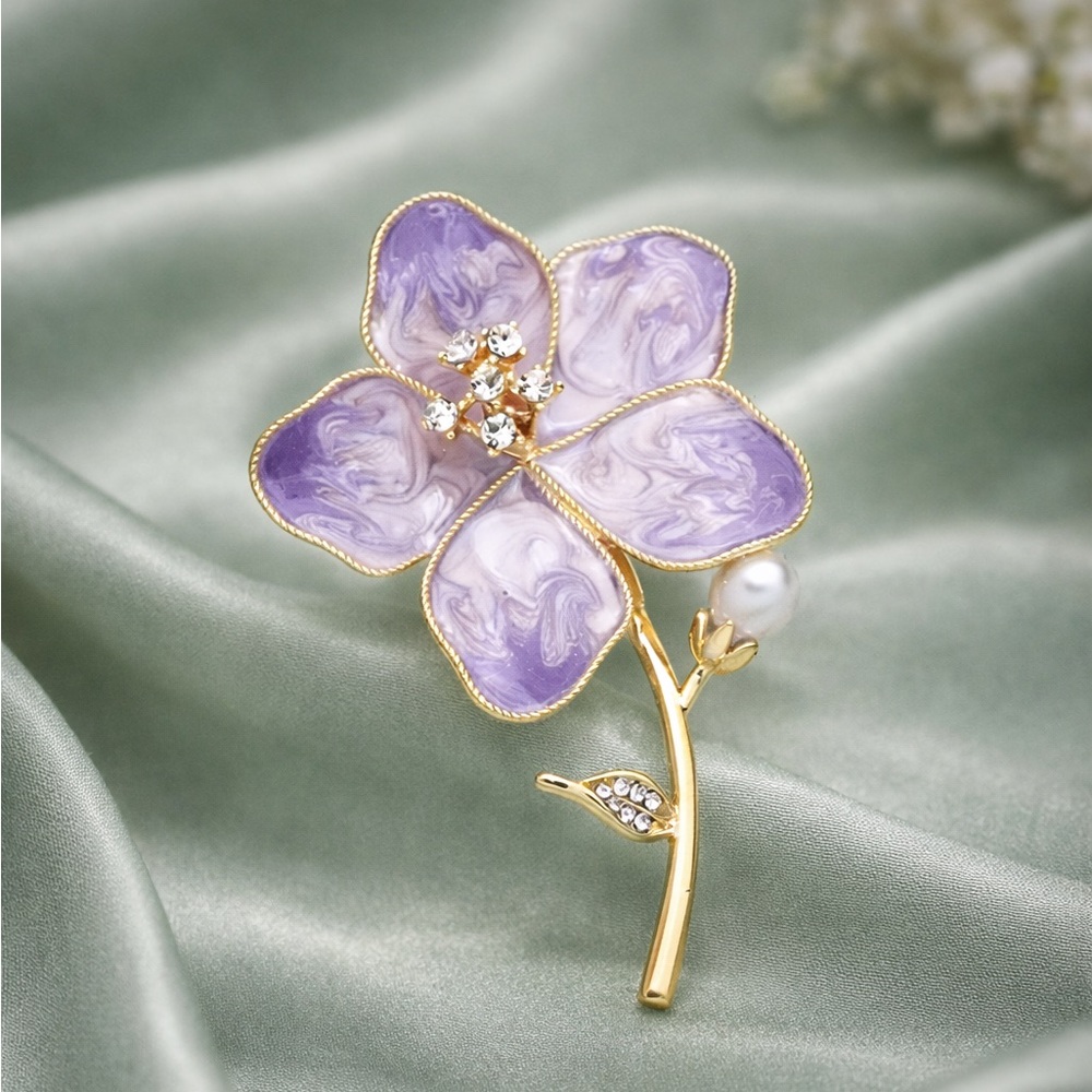 Lavender Crystal Flower Brooch – Purple Enamel Floral Rhinestone Pin